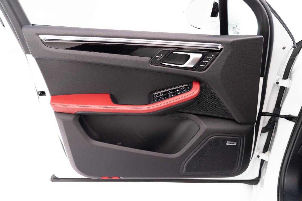 2025 Porsche Macan Pompano Beach FL