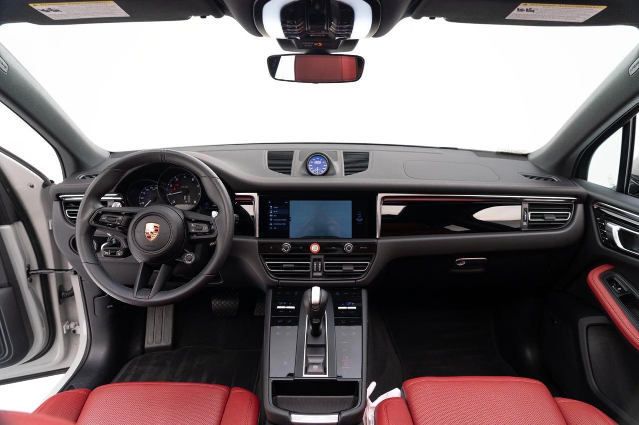 2025 Porsche Macan Pompano Beach FL