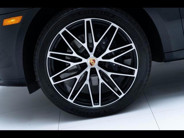 2025 Porsche Macan Pompano Beach FL