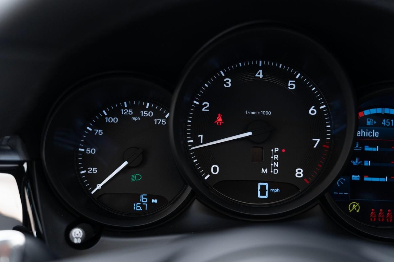 2025 Porsche Macan Pompano Beach FL