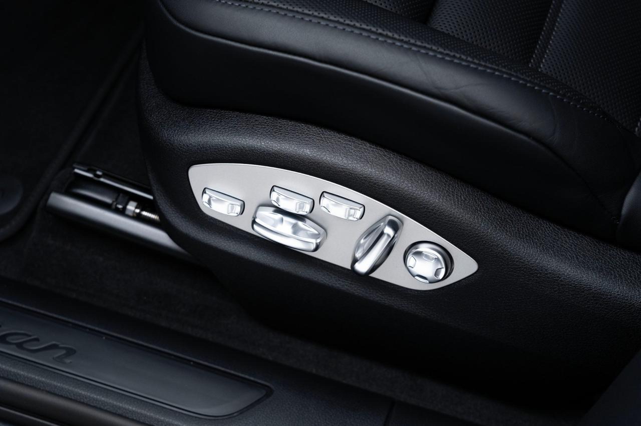 2025 Porsche Macan Pompano Beach FL