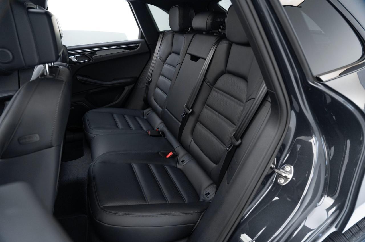 2025 Porsche Macan Pompano Beach FL