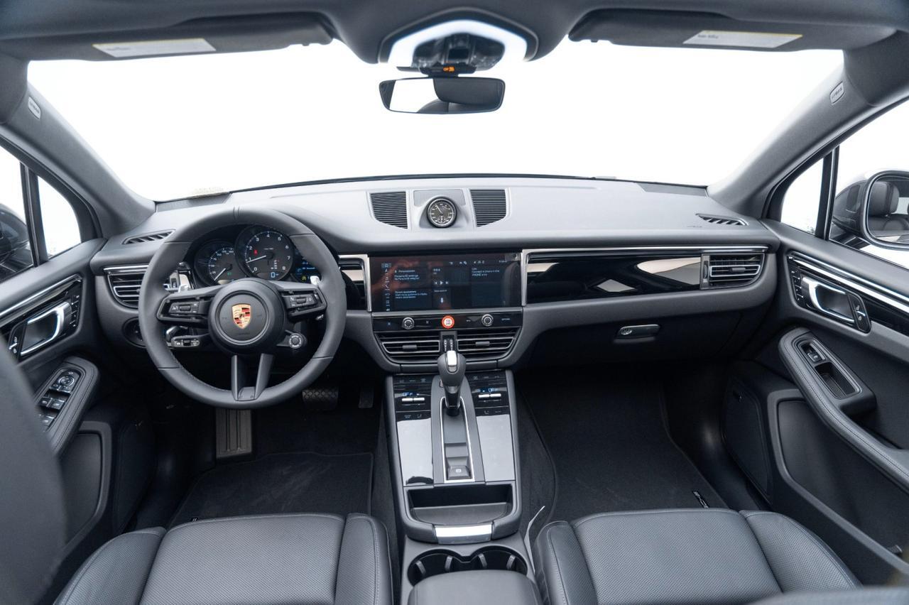 2025 Porsche Macan Pompano Beach FL