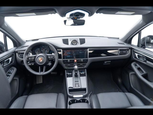 2025 Porsche Macan Pompano Beach FL