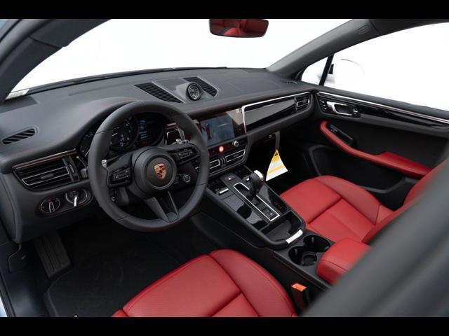 2025 Porsche Macan Pompano Beach FL