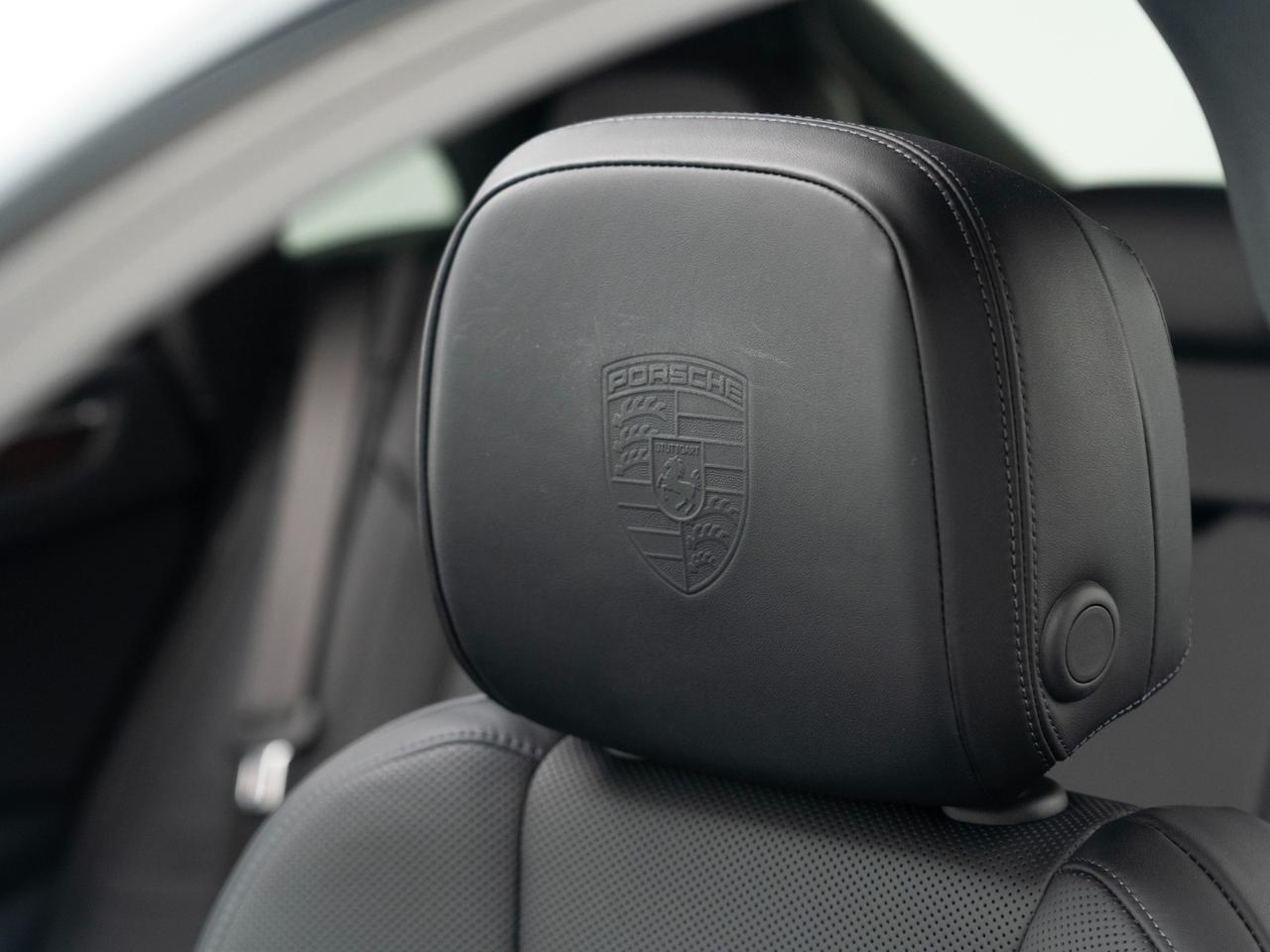 2025 Porsche Macan Pompano Beach FL