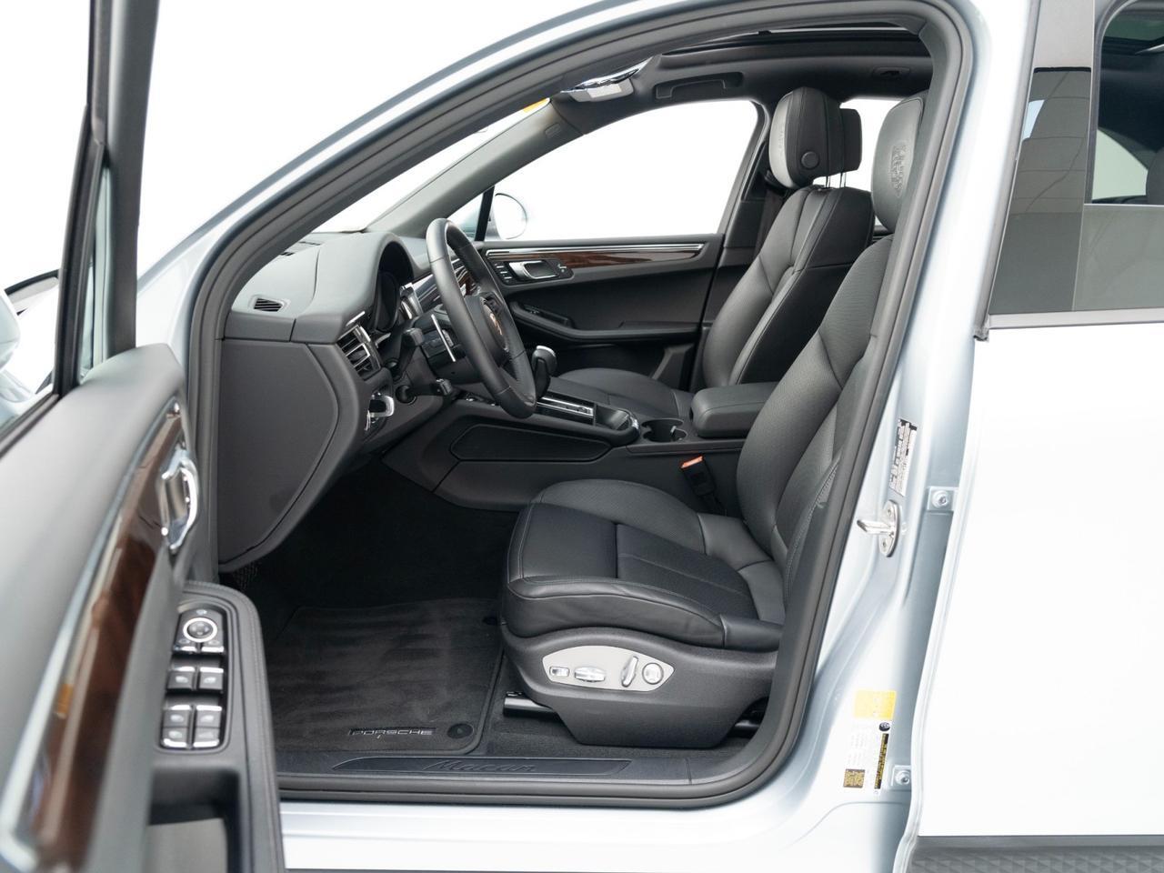 2025 Porsche Macan Pompano Beach FL