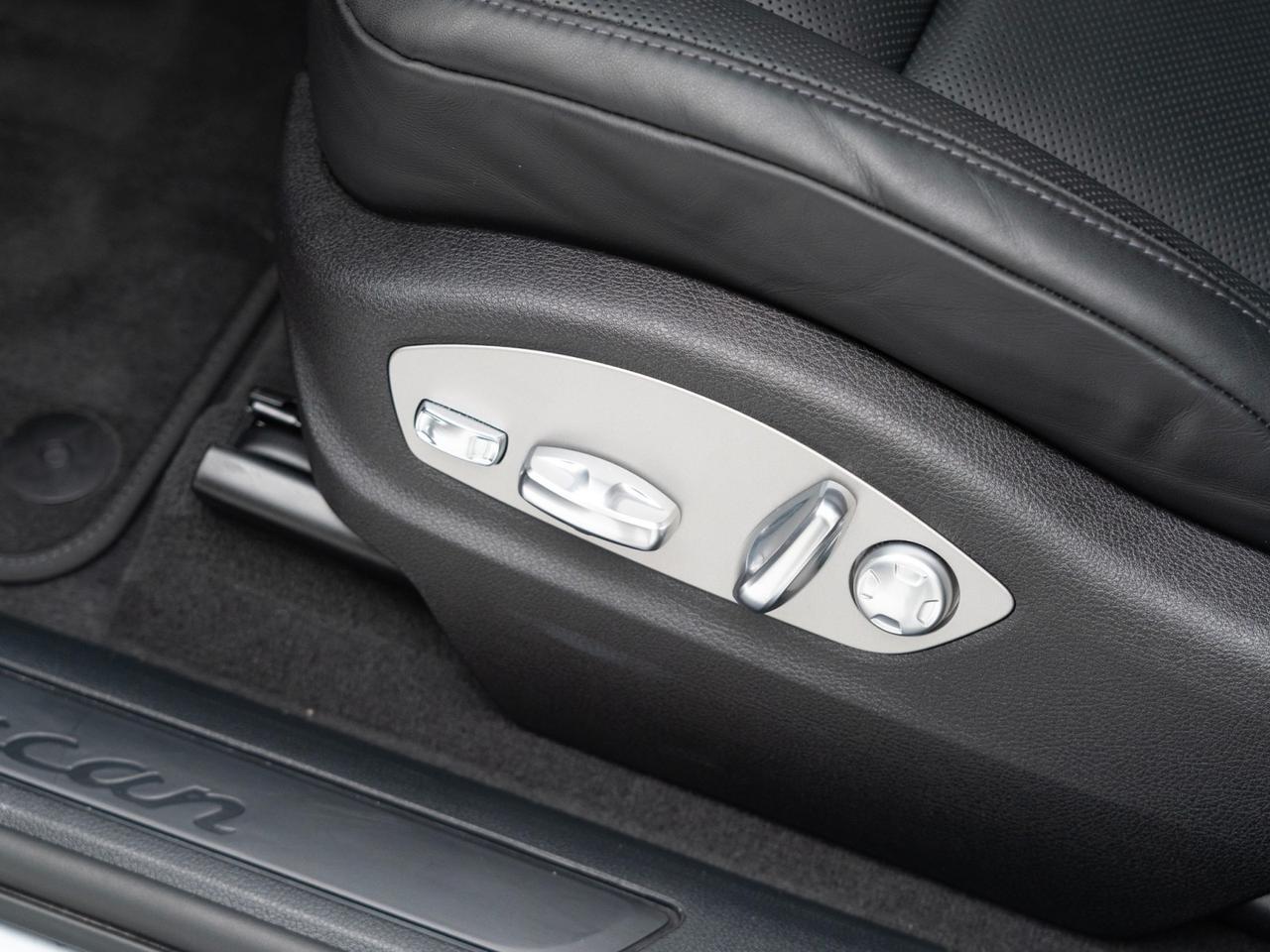 2025 Porsche Macan Pompano Beach FL