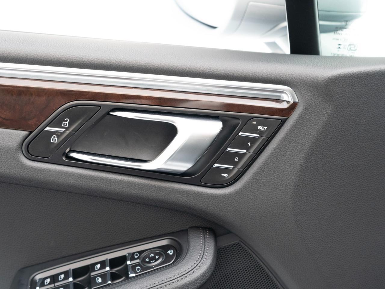 2025 Porsche Macan Pompano Beach FL