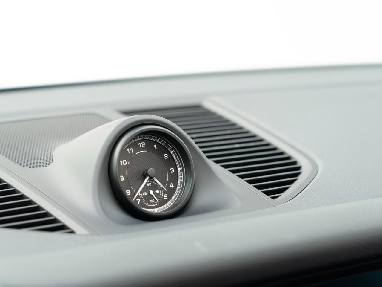 2025 Porsche Macan Pompano Beach FL