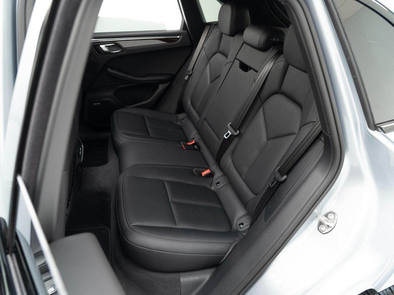 2025 Porsche Macan Pompano Beach FL