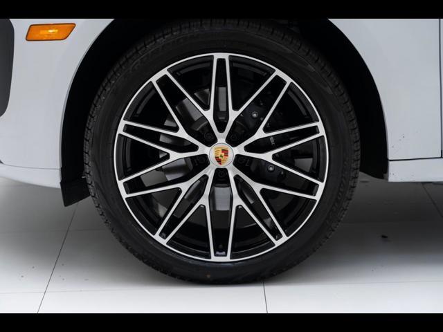 2025 Porsche Macan Pompano Beach FL