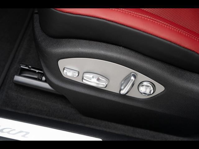 2025 Porsche Macan Pompano Beach FL