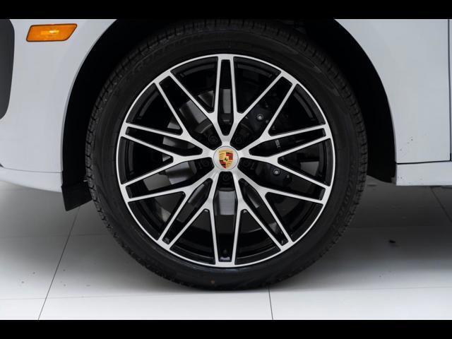 2025 Porsche Macan Pompano Beach FL