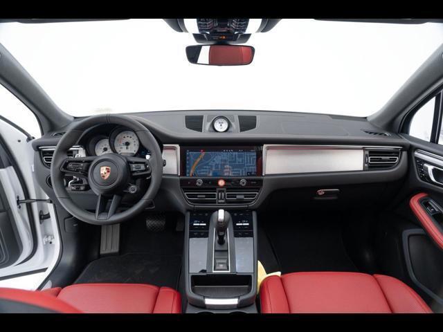 2025 Porsche Macan Pompano Beach FL