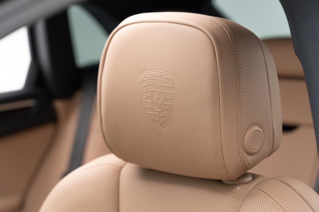2025 Porsche Macan Pompano Beach FL