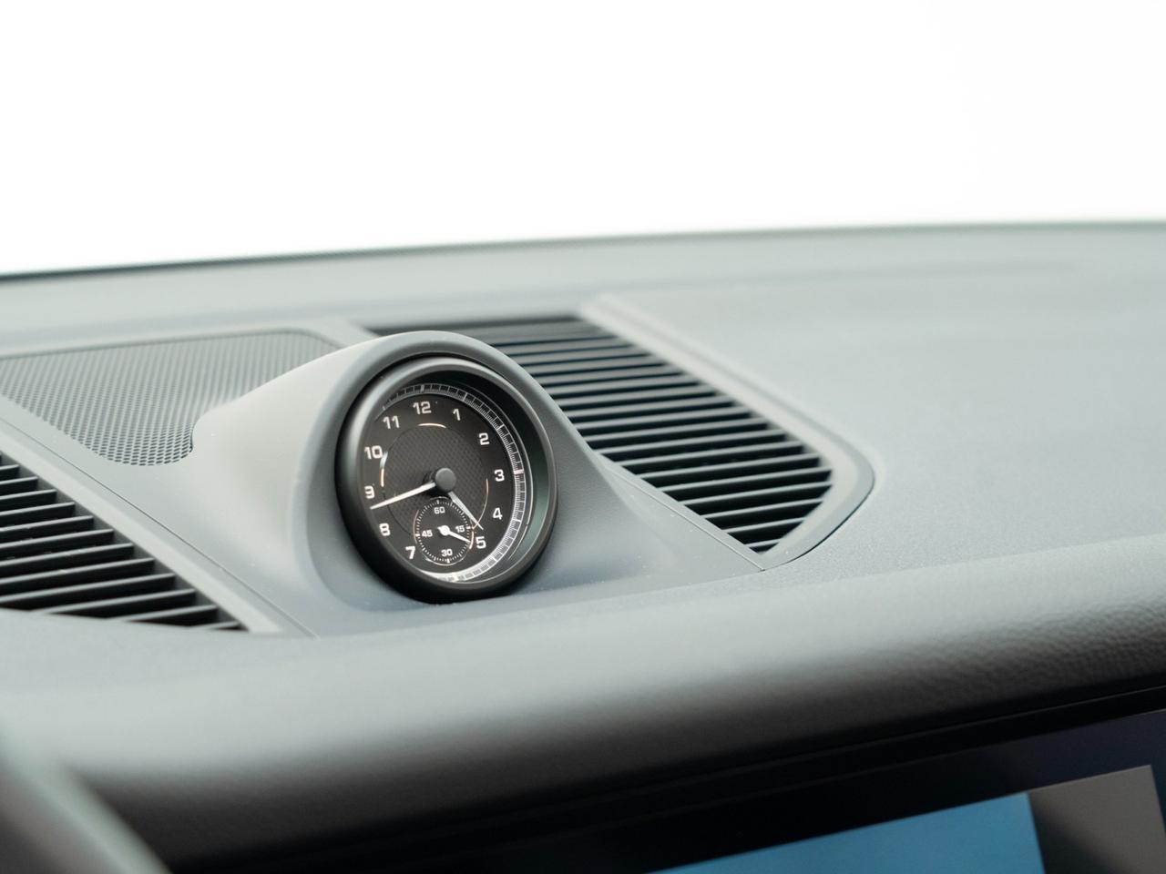 2025 Porsche Macan Pompano Beach FL