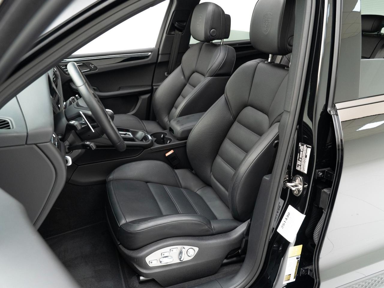 2025 Porsche Macan Pompano Beach FL