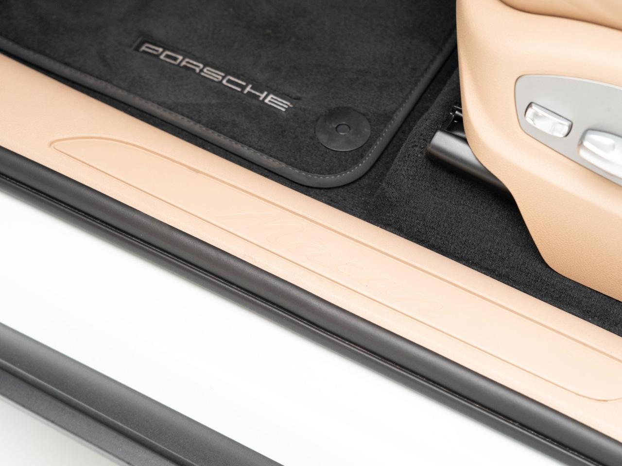 2025 Porsche Macan Pompano Beach FL