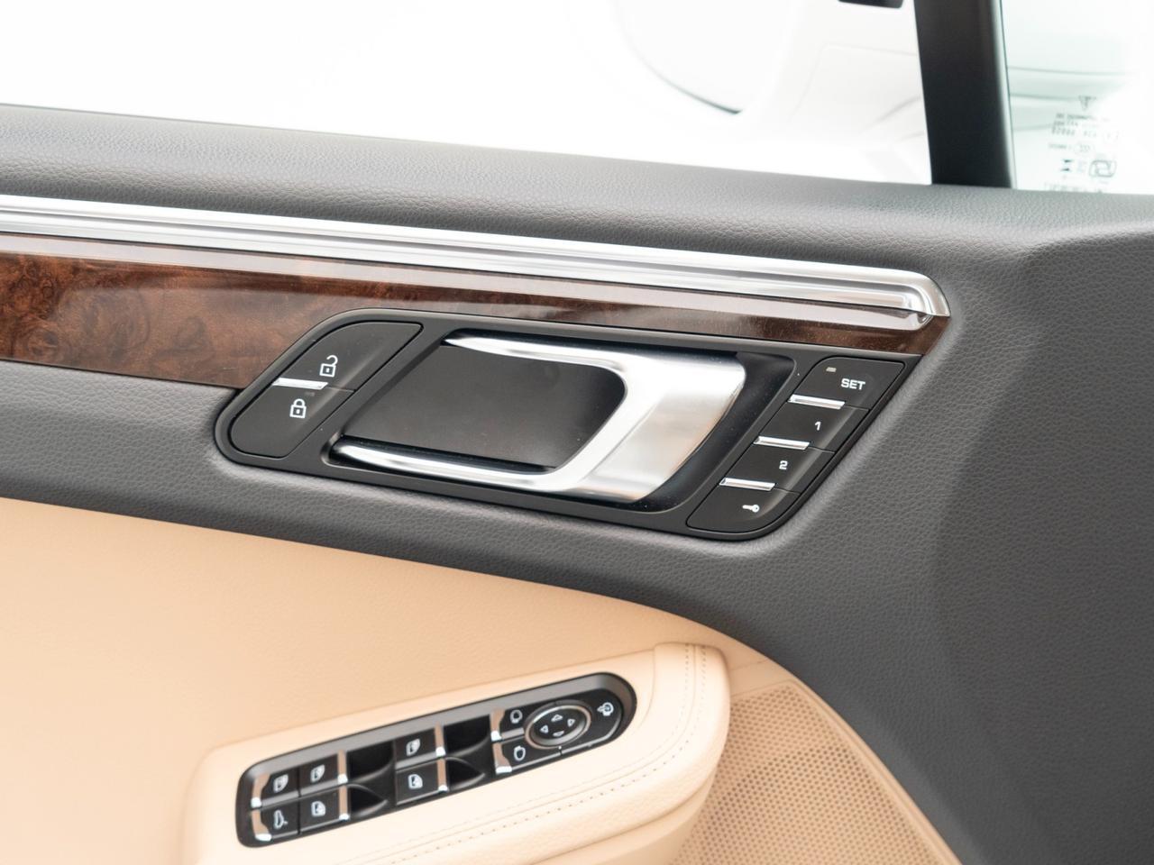 2025 Porsche Macan Pompano Beach FL