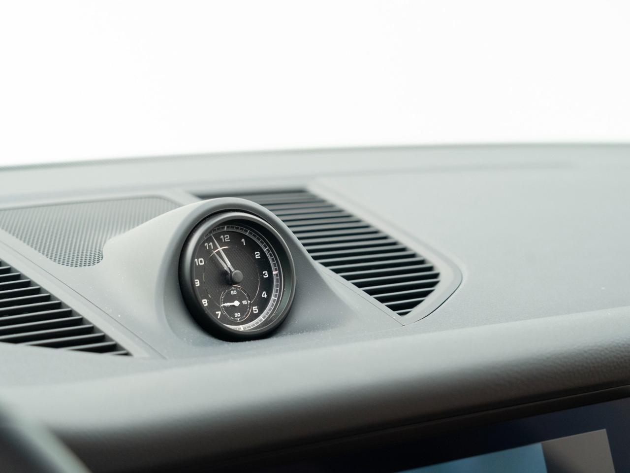 2025 Porsche Macan Pompano Beach FL