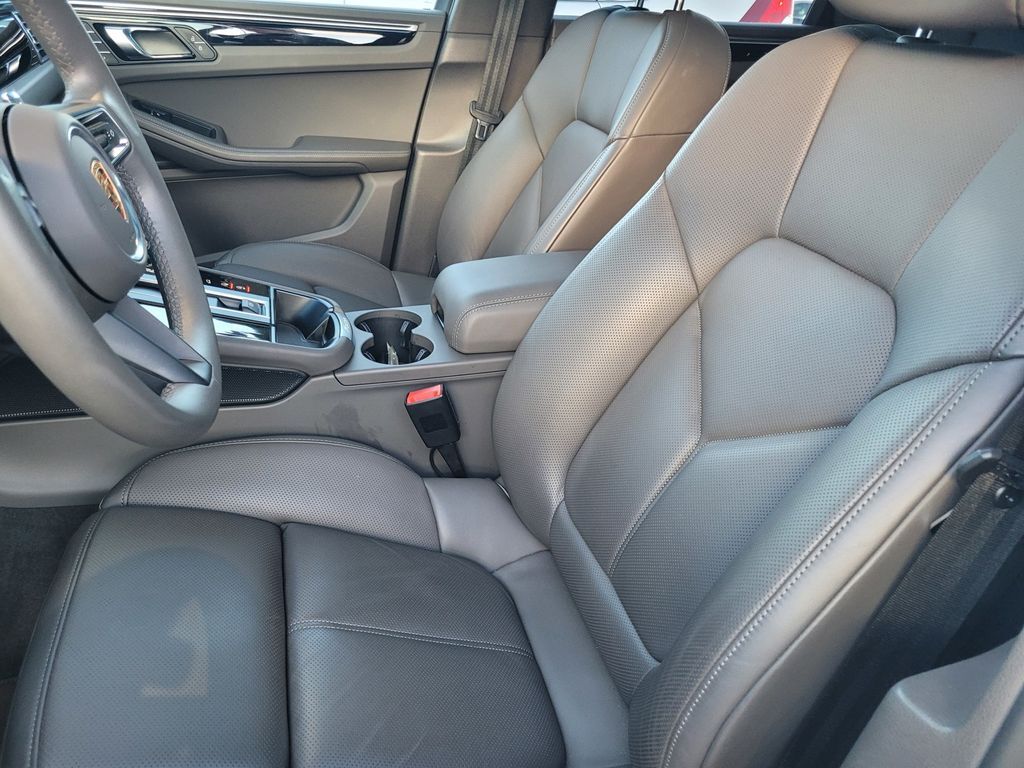 2025 Porsche Macan Roseville CA