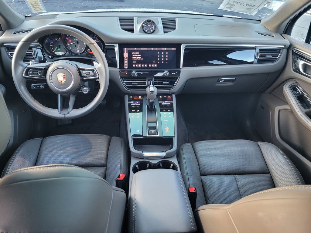 2025 Porsche Macan Roseville CA