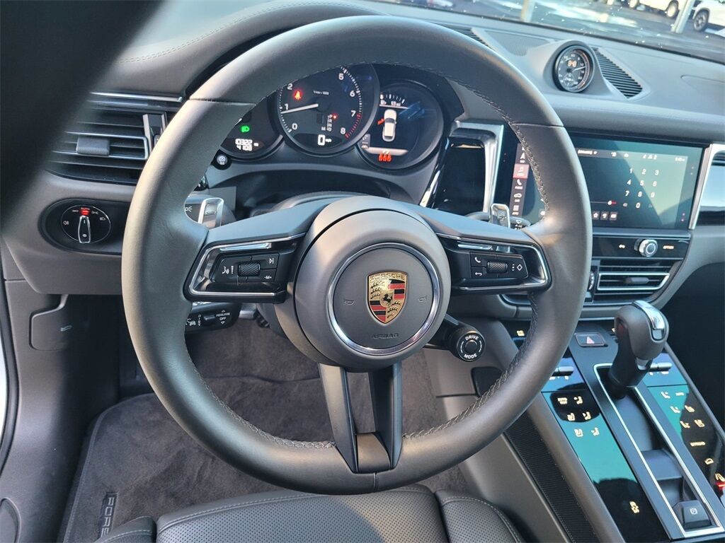 2025 Porsche Macan Roseville CA