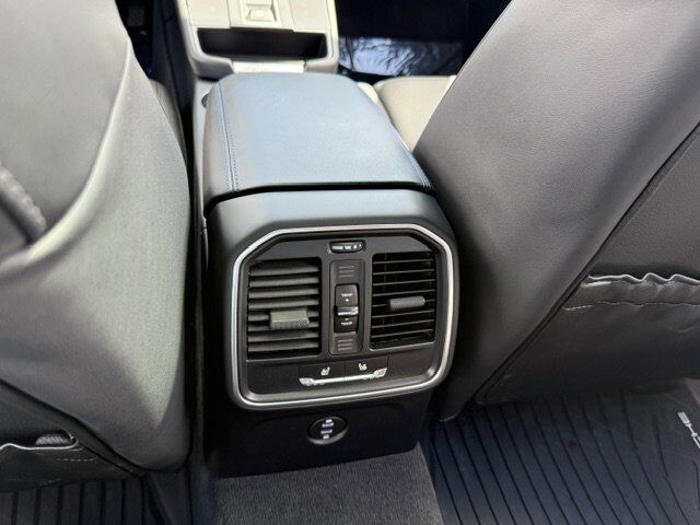 2025 Porsche Macan New Braunfels TX