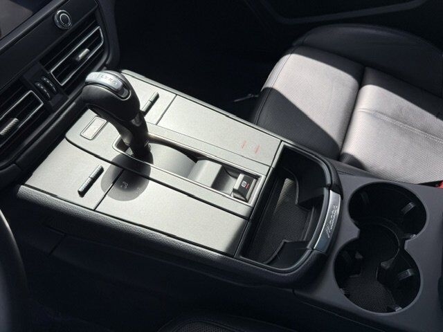 2025 Porsche Macan New Braunfels TX