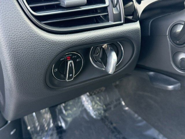 2025 Porsche Macan New Braunfels TX