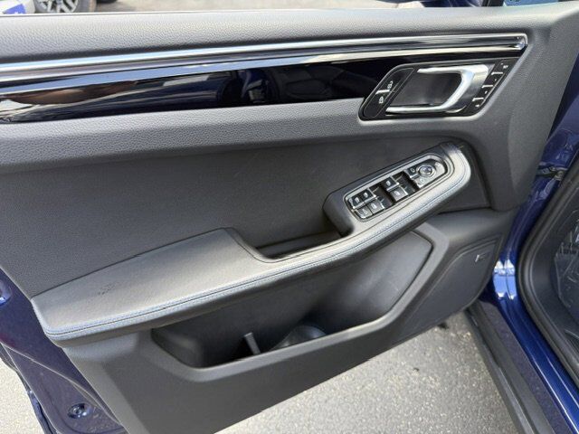 2025 Porsche Macan New Braunfels TX