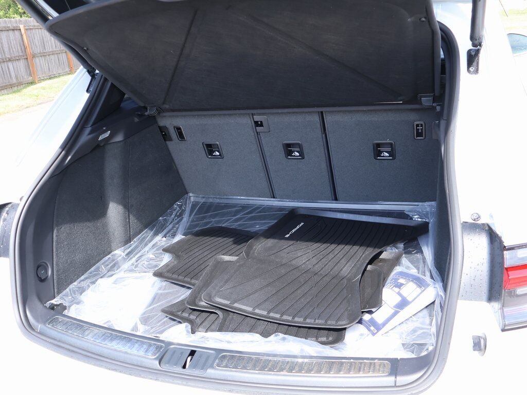 2025 Porsche Macan San Clemente CA