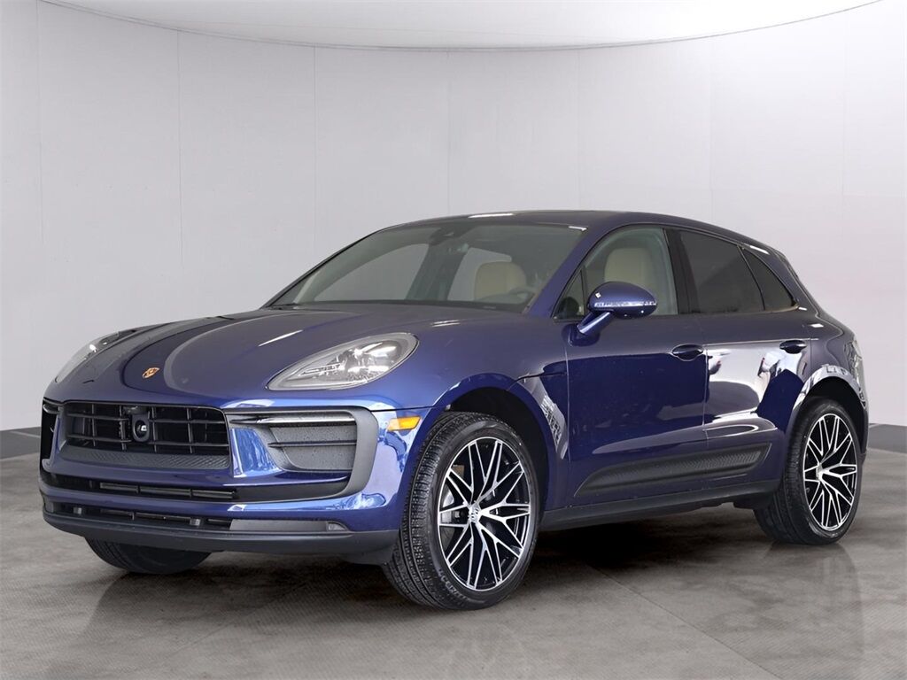 2025 Porsche Macan