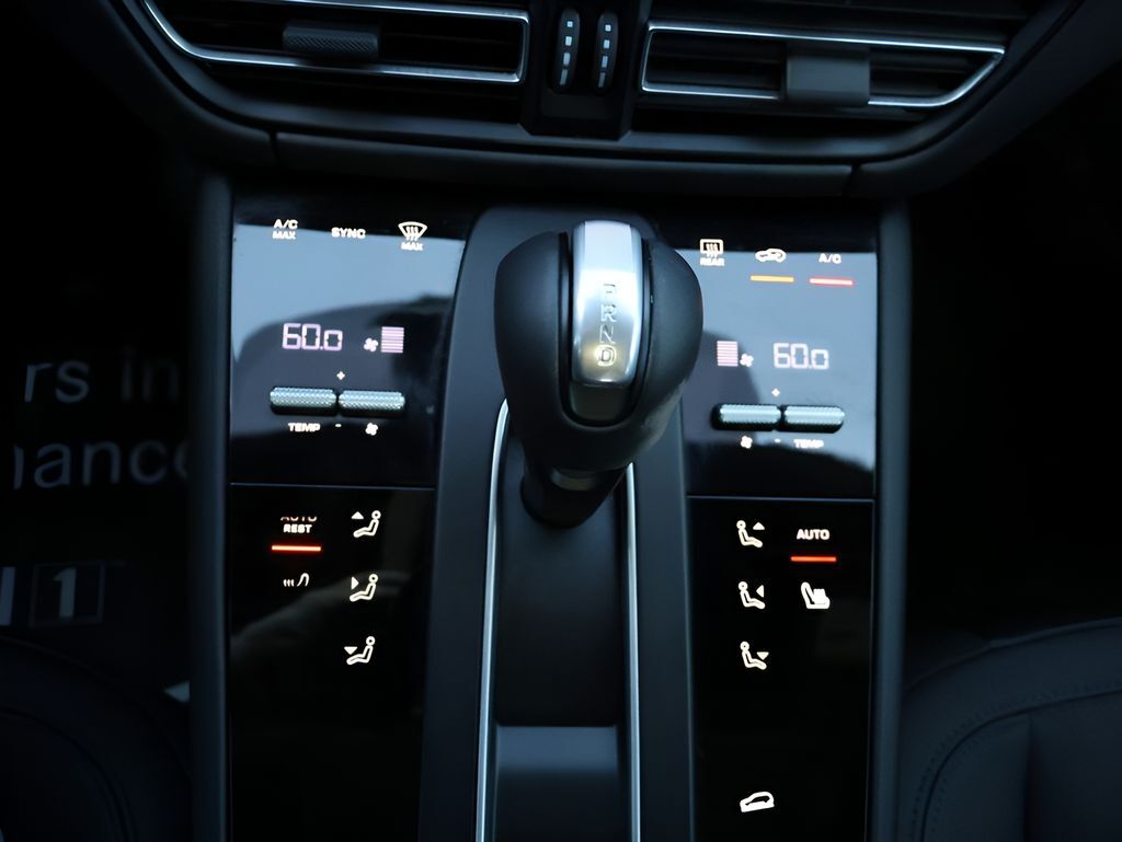 2025 Porsche Macan San Clemente CA
