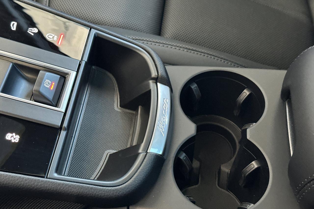 2025 Porsche Macan San Luis Obispo CA