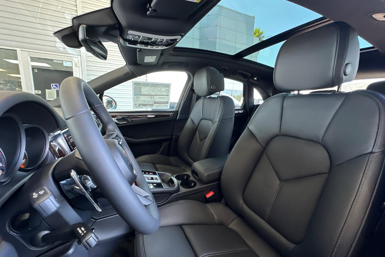 2025 Porsche Macan San Luis Obispo CA