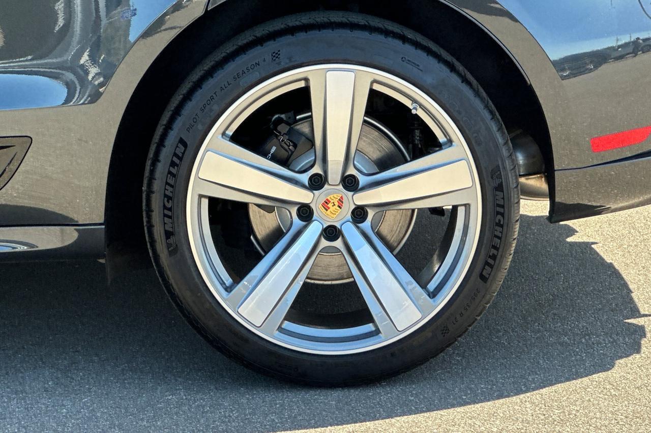 2025 Porsche Macan San Luis Obispo CA
