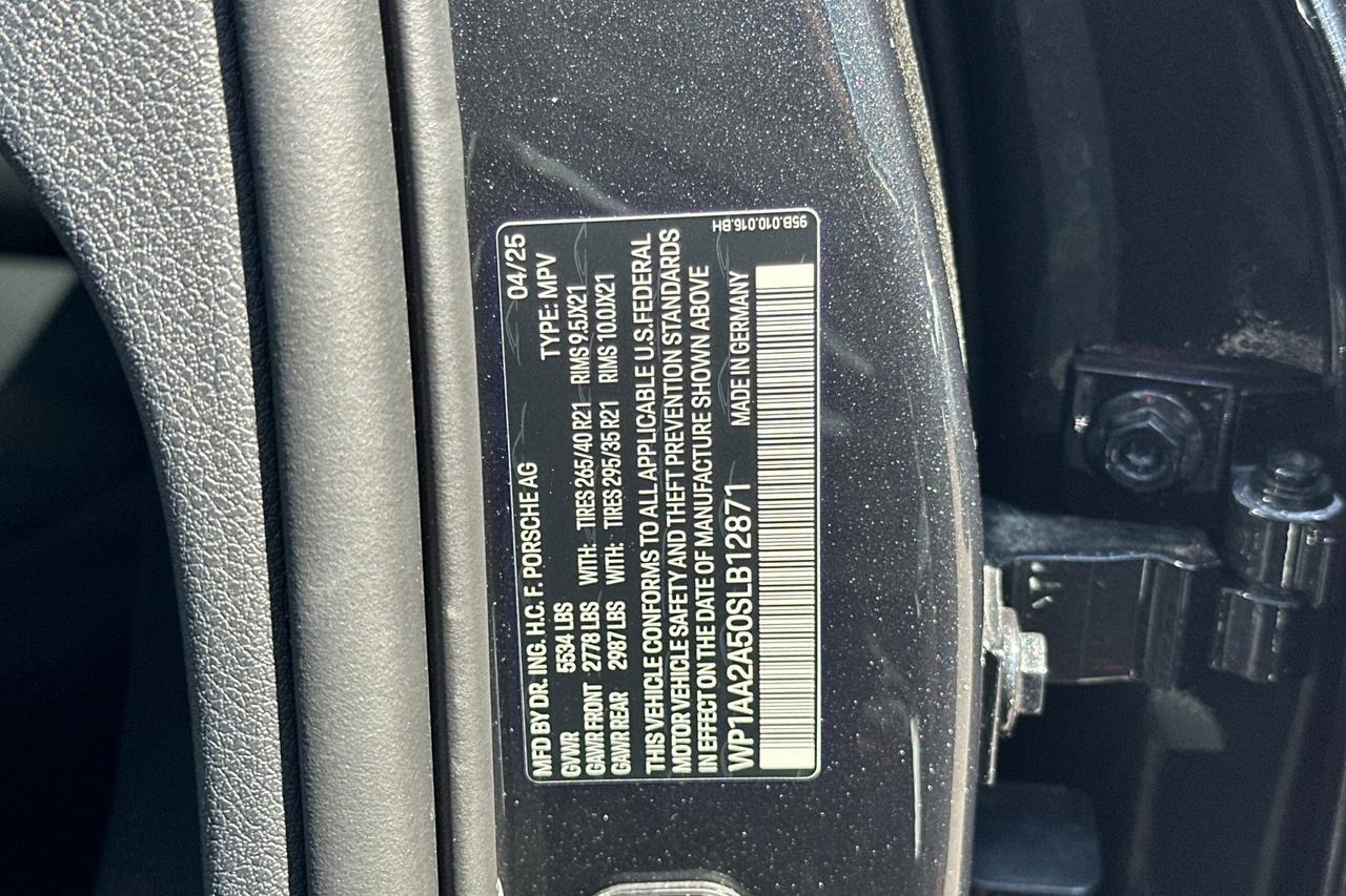 2025 Porsche Macan San Luis Obispo CA