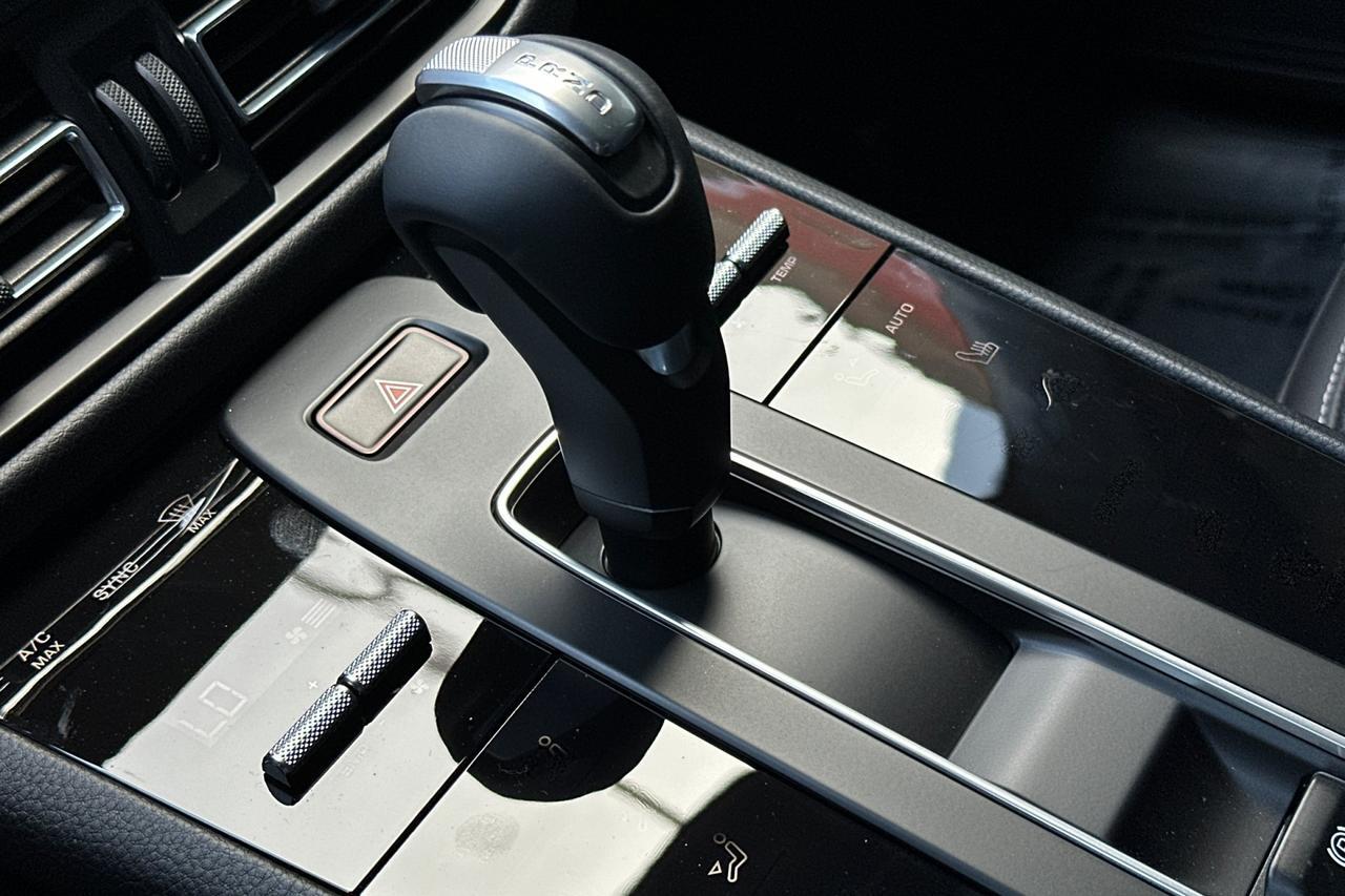 2025 Porsche Macan San Luis Obispo CA