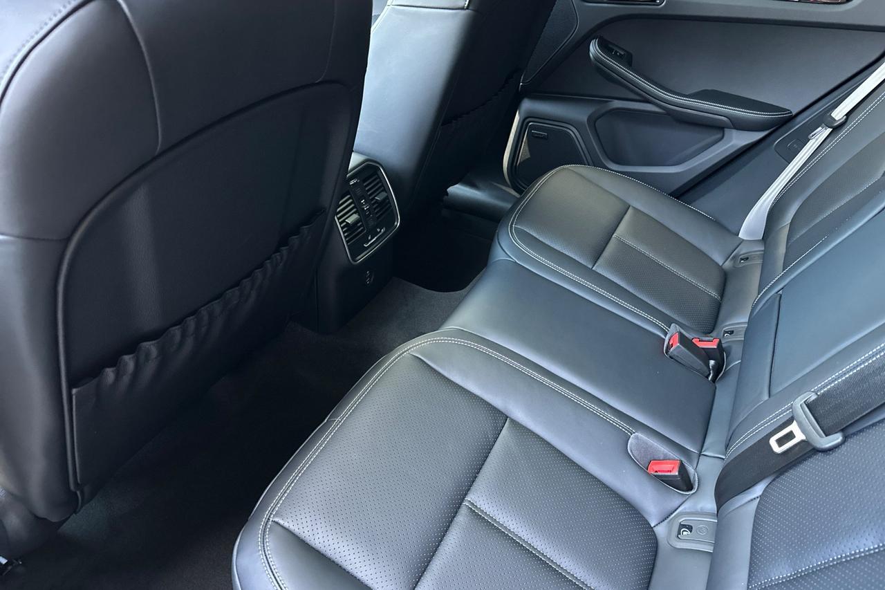 2025 Porsche Macan San Luis Obispo CA