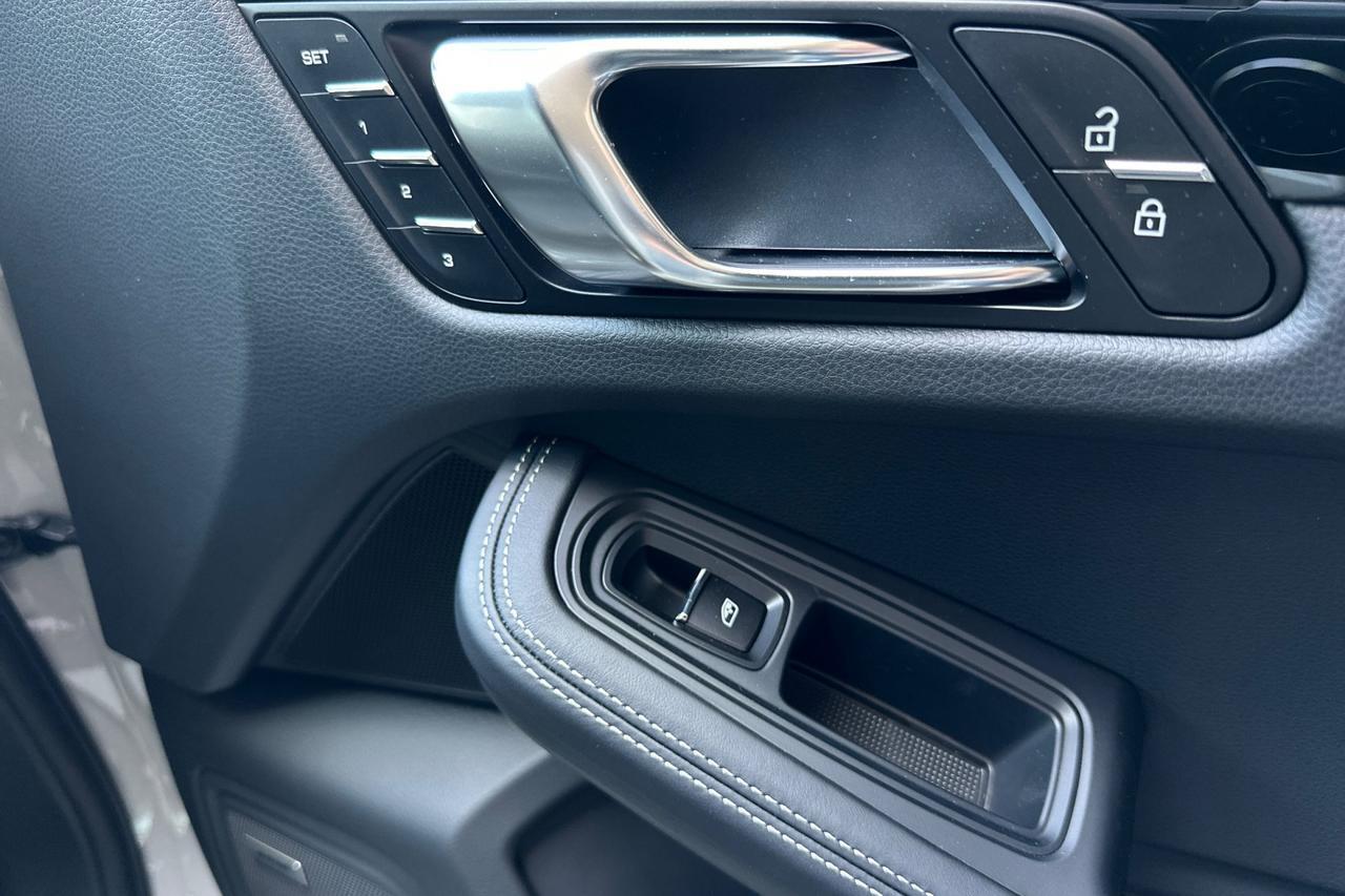2025 Porsche Macan San Luis Obispo CA