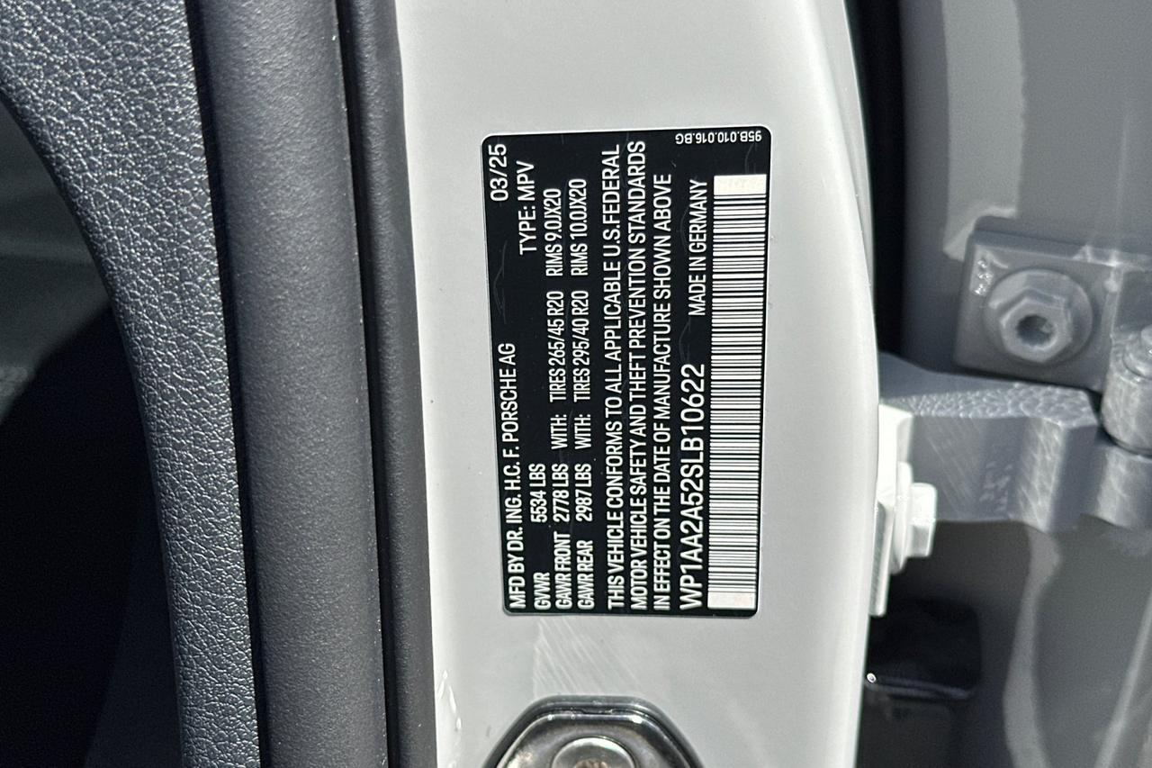 2025 Porsche Macan San Luis Obispo CA