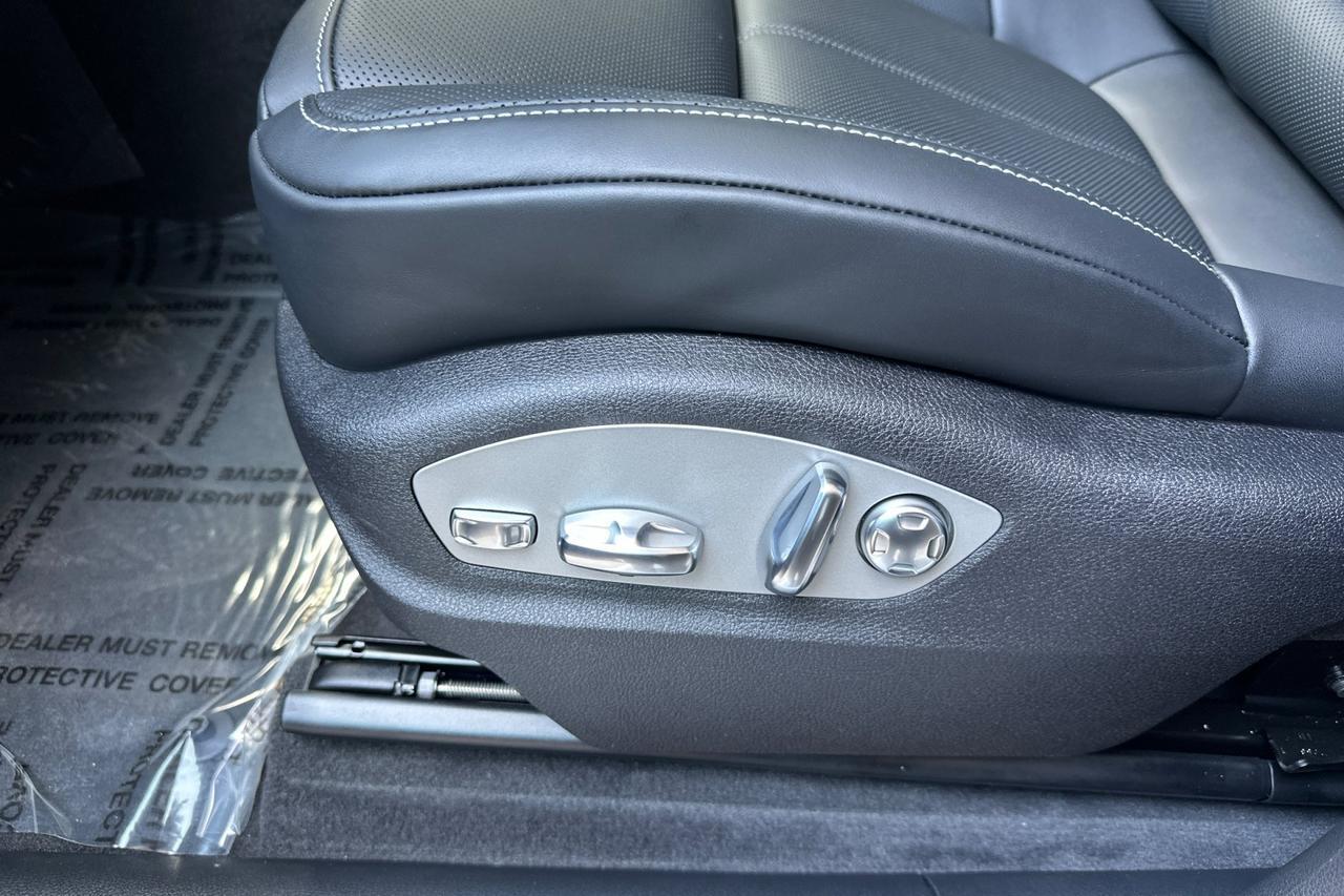 2025 Porsche Macan San Luis Obispo CA