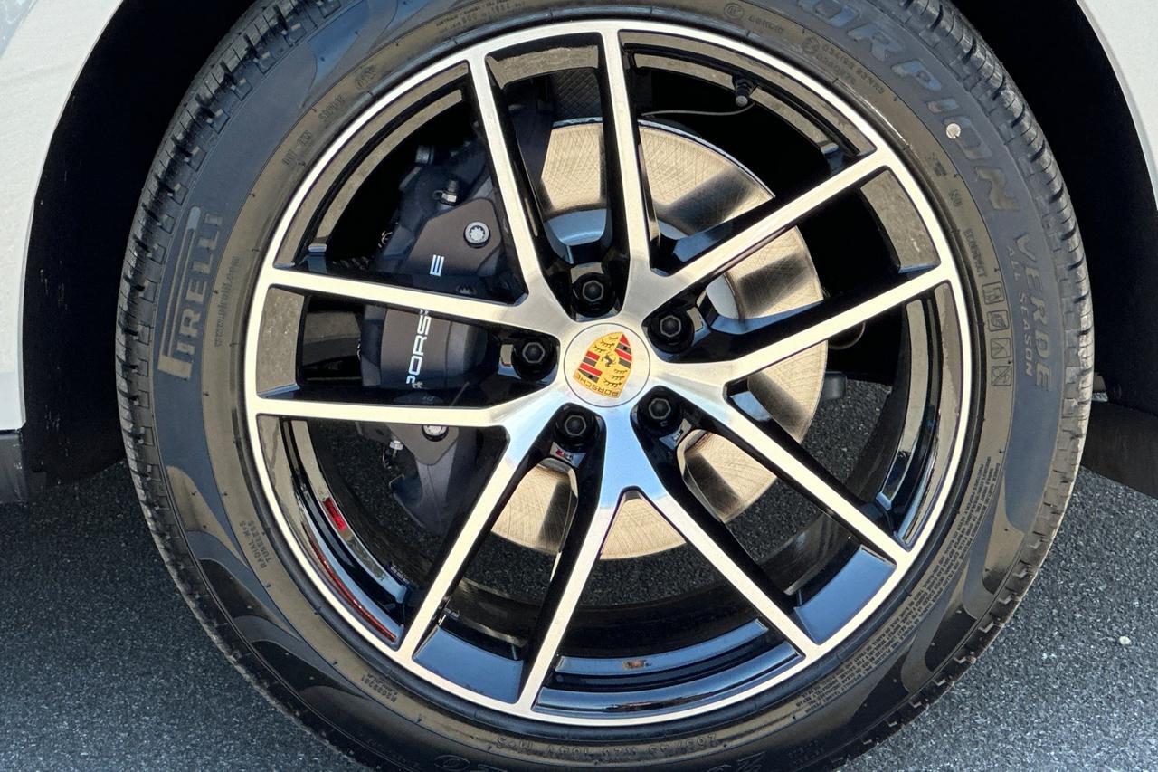 2025 Porsche Macan San Luis Obispo CA