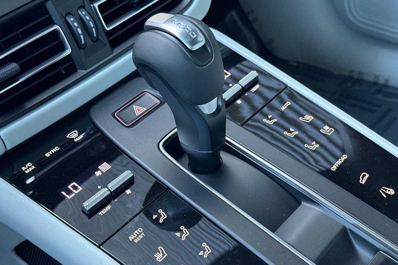 2025 Porsche Macan San Luis Obispo CA
