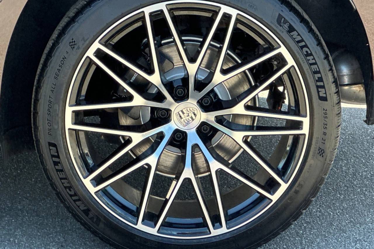 2025 Porsche Macan San Luis Obispo CA