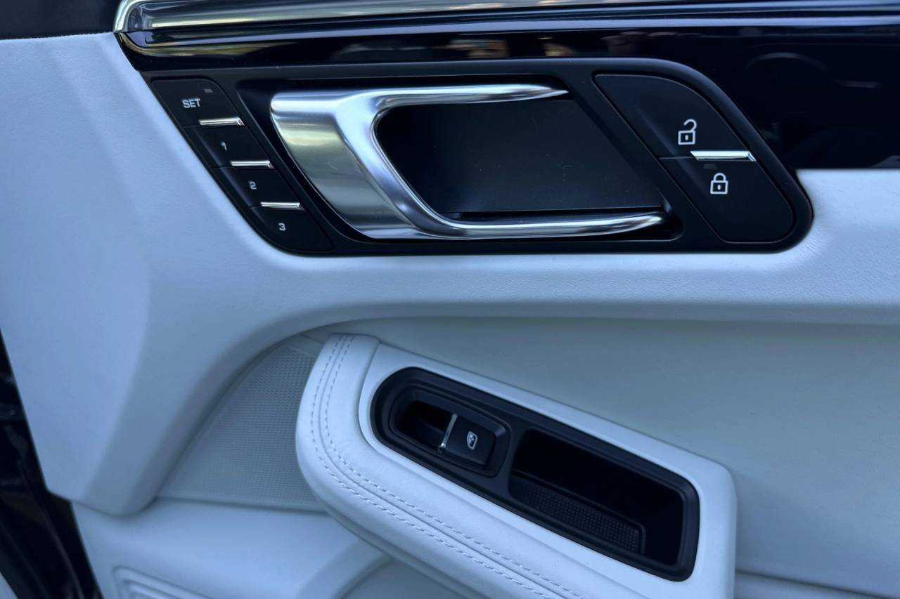 2025 Porsche Macan San Luis Obispo CA