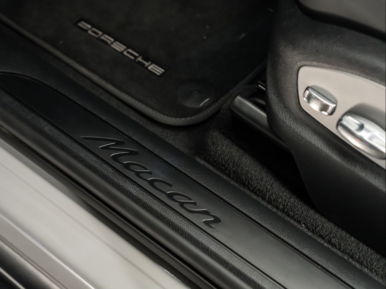 2025 Porsche Macan Santa Clarita CA