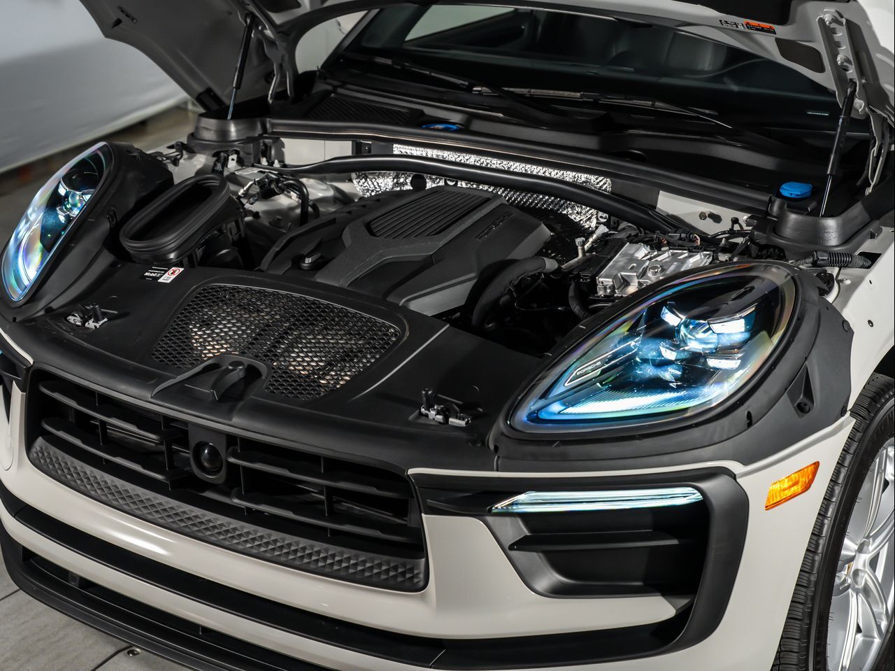 2025 Porsche Macan Santa Clarita CA